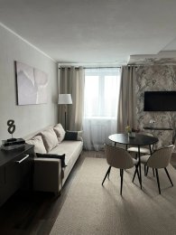 b6a3fcdd-b739-49f2-ae1e-c266b6e72e3a